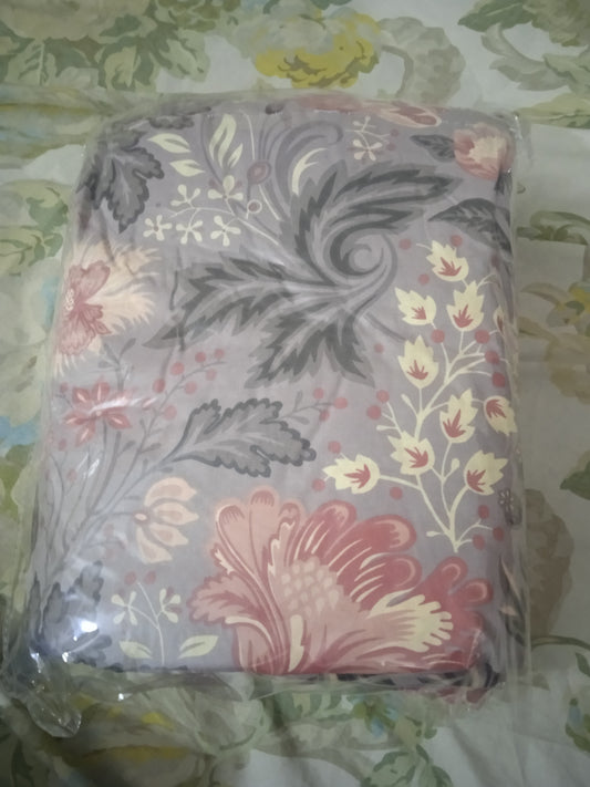 ROYAL FITTED COTTON BED SHEETS